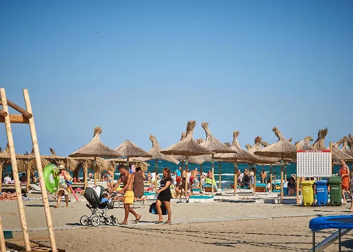 Sole N Pools * Năvodari