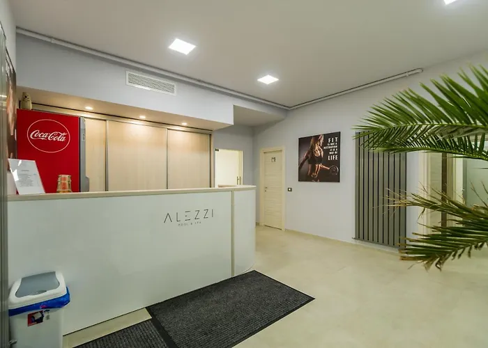 Sole N Pools * Navodari